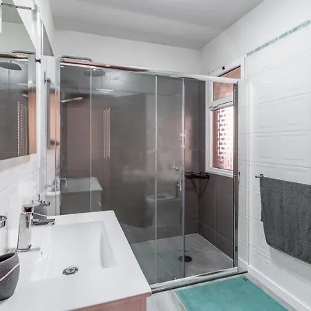 Casa - Peceful Mountain Retreat In Calheta Accommodatie bij particulieren *