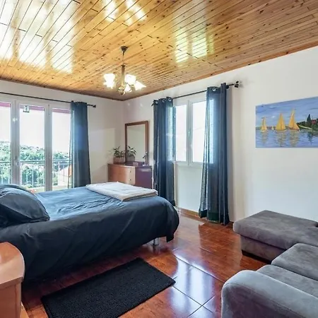 Casa - Peceful Mountain Retreat In Calheta Проживание в семье *