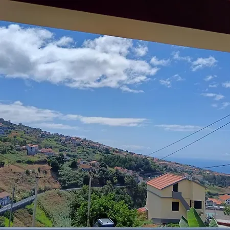 Casa - Peceful Mountain Retreat In Calheta Pansiyon