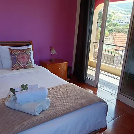Casa - Peceful Mountain Retreat In Calheta Pansiyon