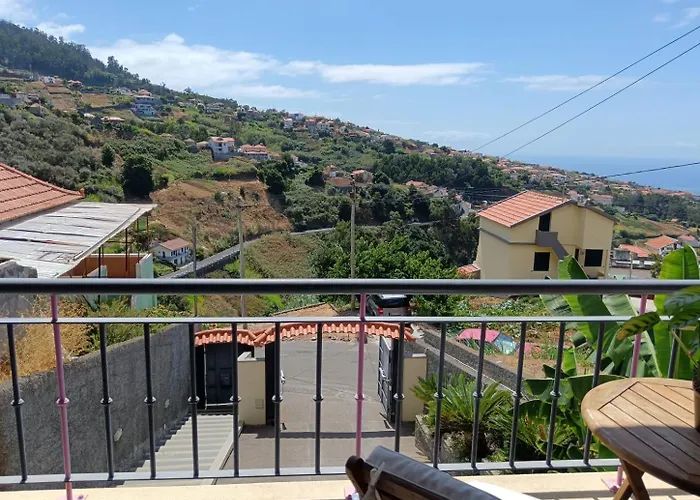 Casa - Peceful Mountain Retreat In Calheta